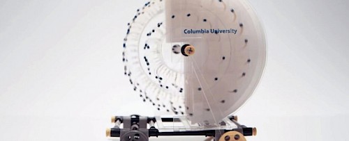 l prototipo di motore alimentato dall’energia generata dall’evaporazione dell’acqua. Credit: Columbia University